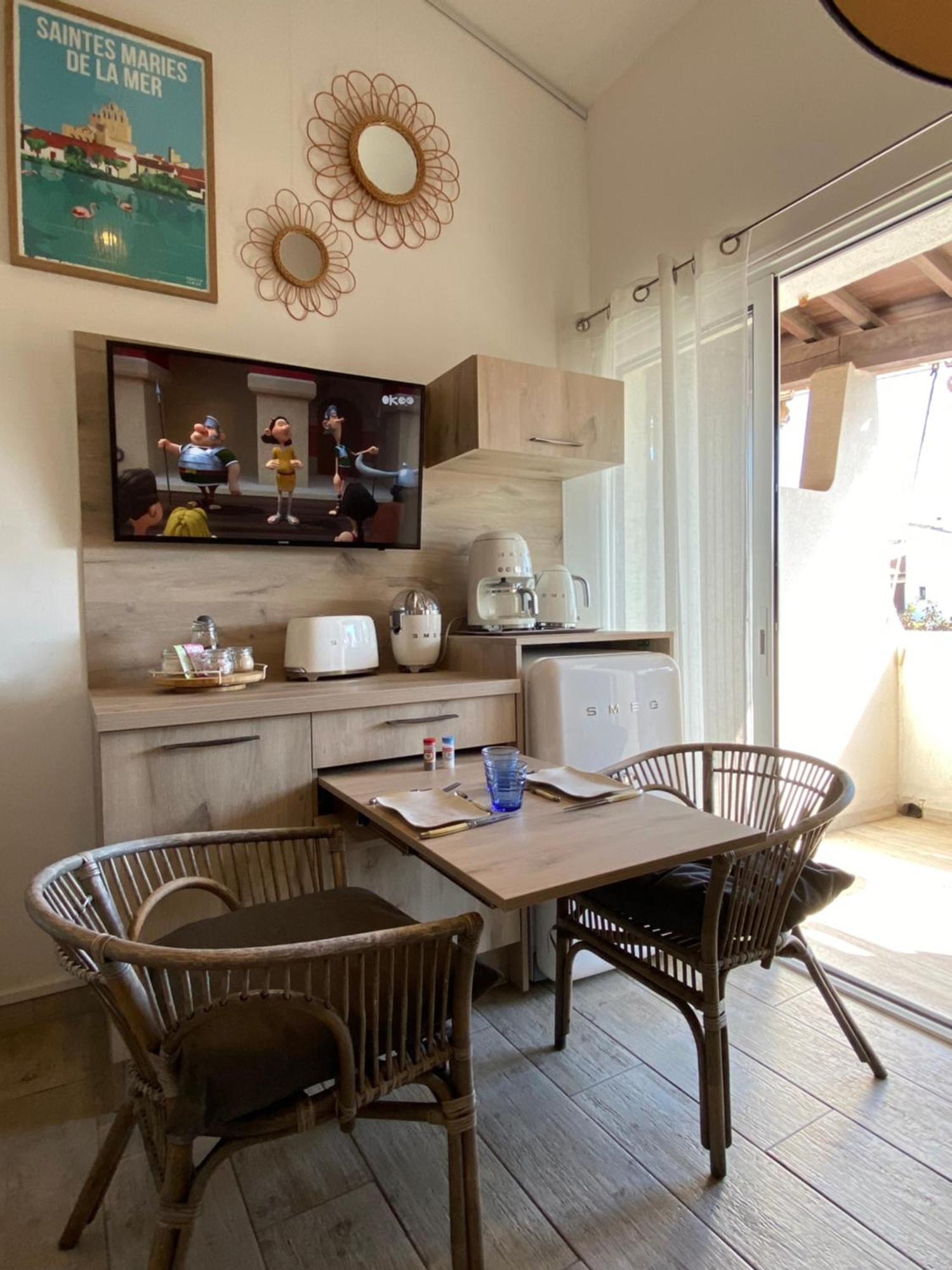 Bed and Breakfast L'Estrambord De Camargue Сент-Марі-де-ла-Мер Екстер'єр фото